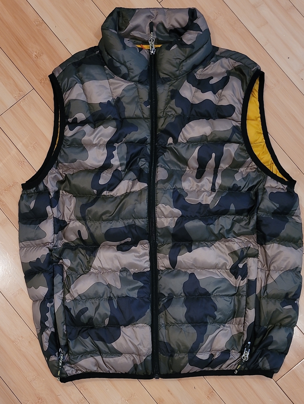 Hawke & Co Men's Camouflage Quilted Puffer Vest Small